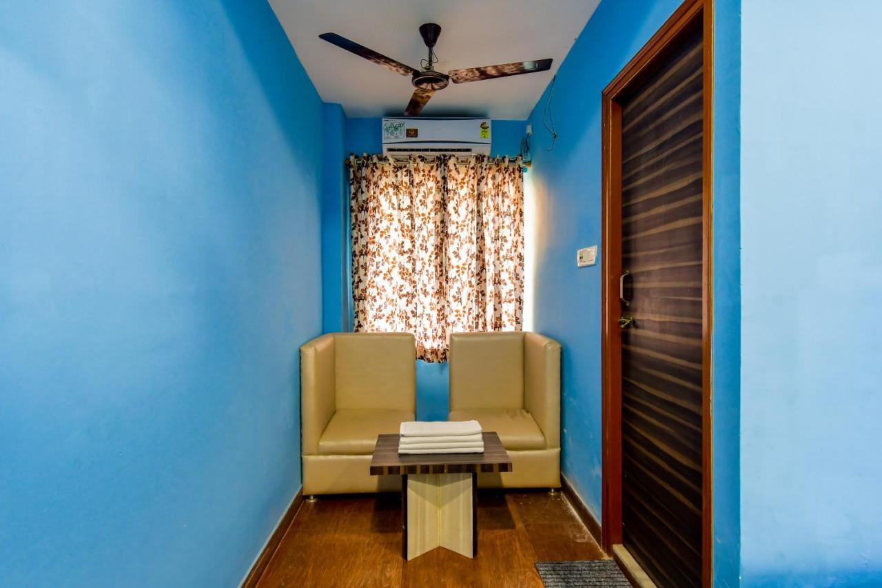 Hotel Blue Abedin Calcutta Extérieur photo